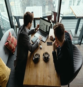 Certificate in Business Communications QLS Level 3