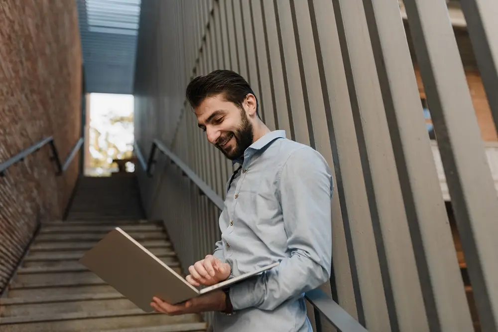 Online CPD vs Classroom Training: Which Is Better?